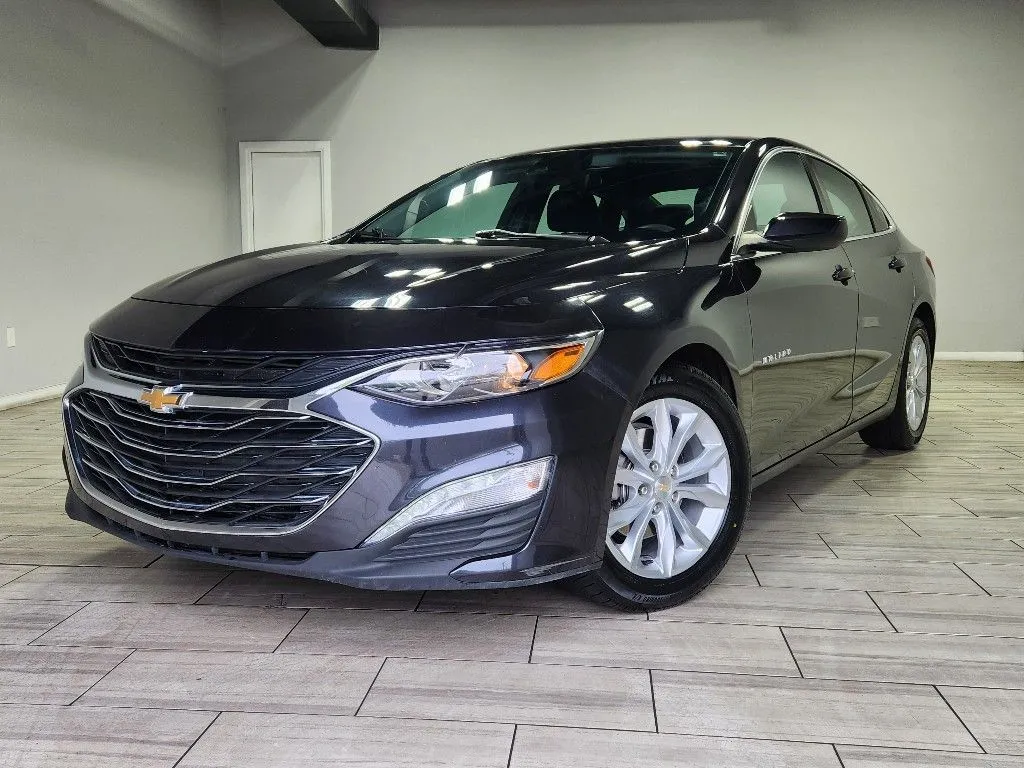 Gray 2023 Chevrolet Malibu FWD 1LT for sale in Philadelphia, PA