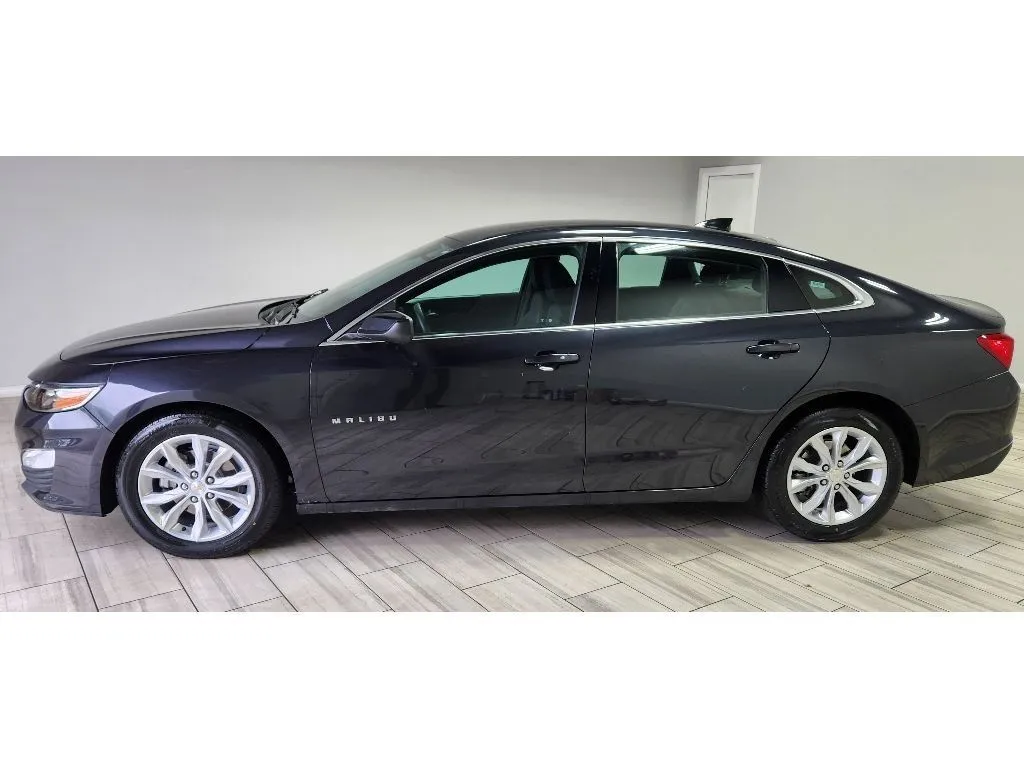 Photos of 2023 Chevrolet Malibu FWD 1LT for sale in Philadelphia, PA at Torresdale Ave