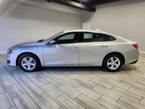 Photos of 2022 Chevrolet Malibu FWD LT for sale in Philadelphia, PA at Torresdale Ave