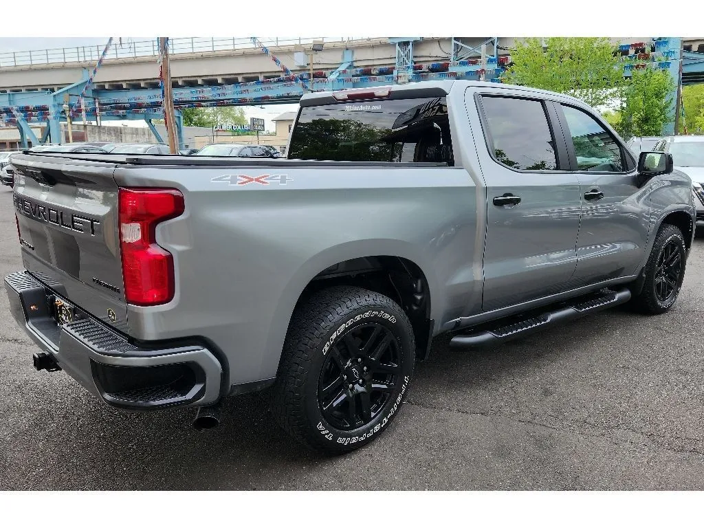 More photos of 2023 Chevrolet Silverado 1500 4WD Crew Cab Short Bed Custom at Torresdale Ave, PA