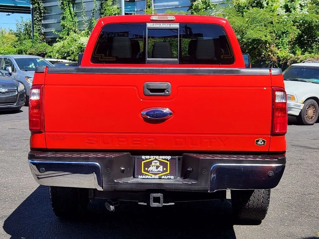 More photos of 2016 Ford F-350 XLT at Torresdale Ave, PA