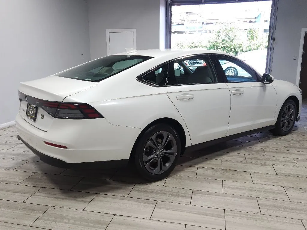 More photos of 2023 Honda Accord EX at Torresdale Ave, PA