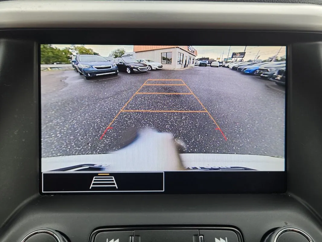GMC Acadia photo 21