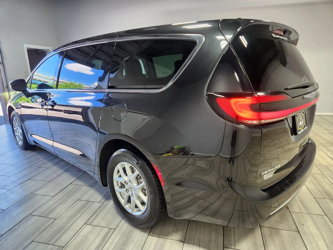 Another view of 2023 Chrysler Pacifica Touring L for sale in Philadelphia, PA at Torresdale Ave