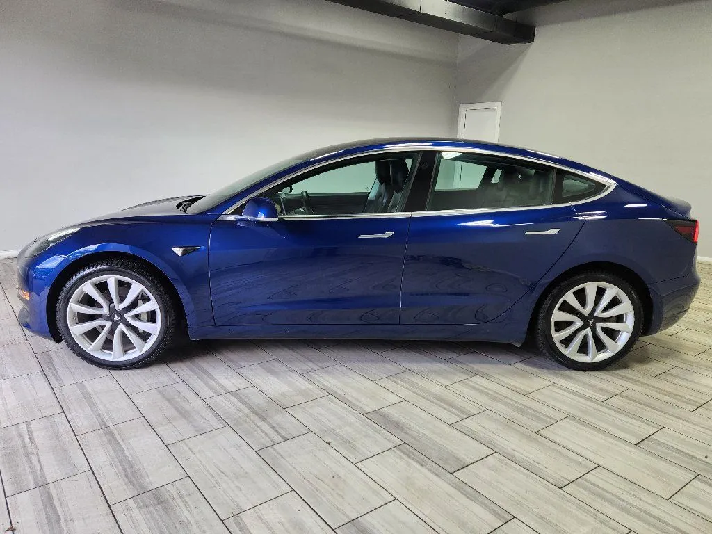 Photos of 2019 Tesla Model 3 Mid Range for sale in Philadelphia, PA at Torresdale Ave