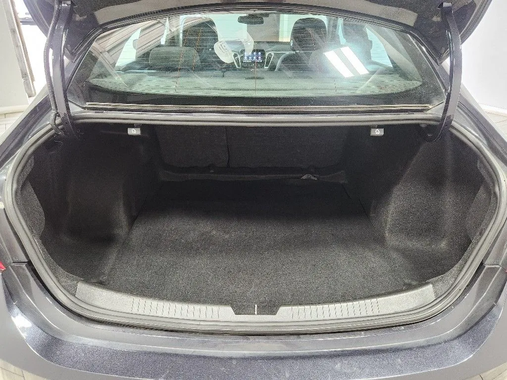 Chevrolet Malibu photo 14