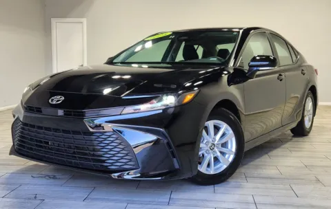 Black 2025 Toyota Camry SE for sale in Philadelphia, PA