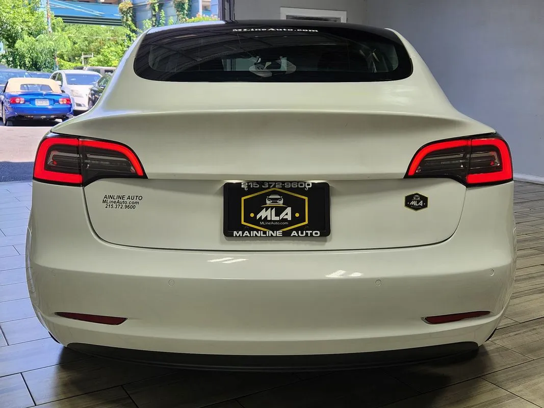 More photos of 2021 Tesla Model 3 Standard Range Plus Rear-Wheel Drive at Torresdale Ave, PA