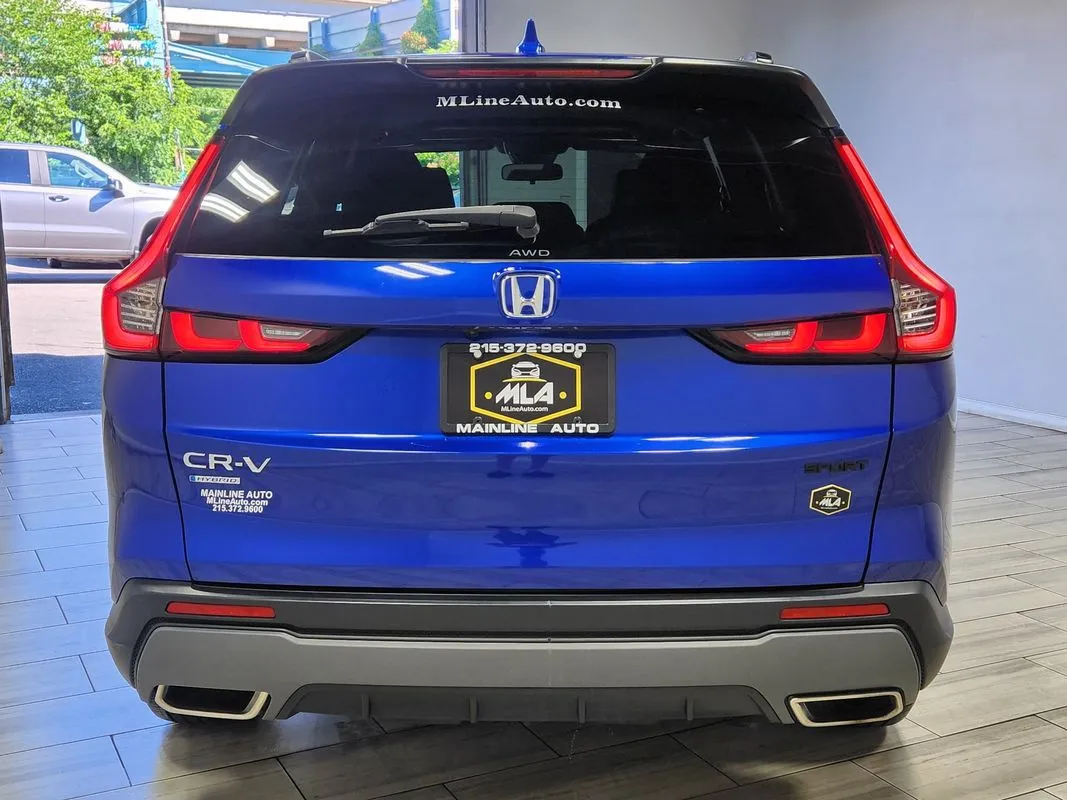 More photos of 2023 Honda CR-V Hybrid Sport at Torresdale Ave, PA