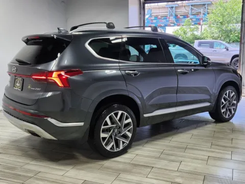 More photos of 2023 Hyundai Santa Fe Calligraphy at Torresdale Ave, PA
