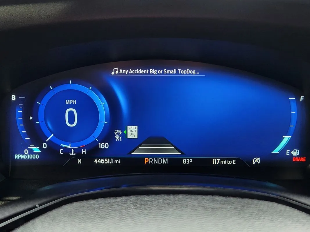 2022 Ford Explorer ST - Photo 22
