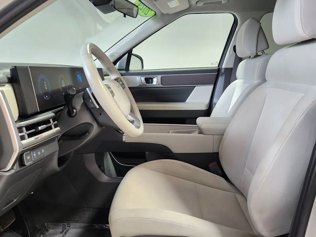 Hyundai Santa Fe photo 11