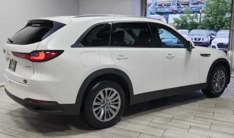 More photos of 2024 Mazda CX-90 PHEV Preferred at Torresdale Ave, PA