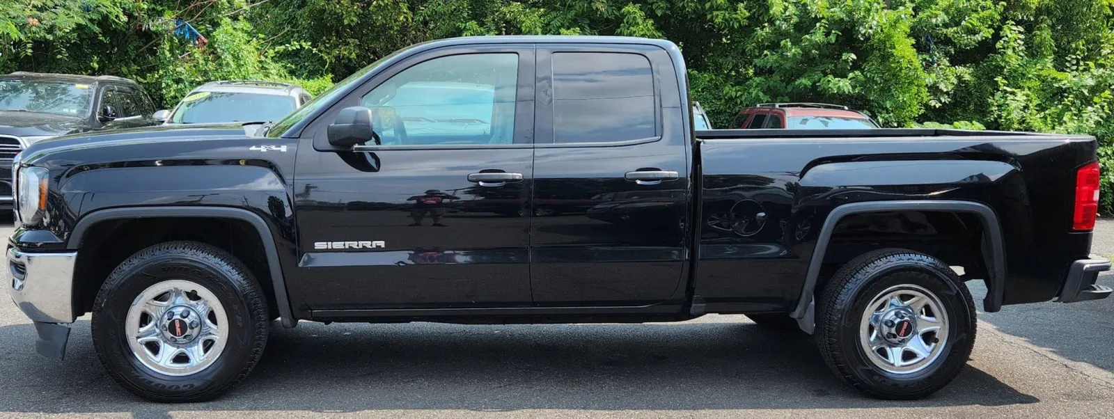 Photos of 2017 GMC Sierra 1500 for sale in Philadelphia, PA at Torresdale Ave