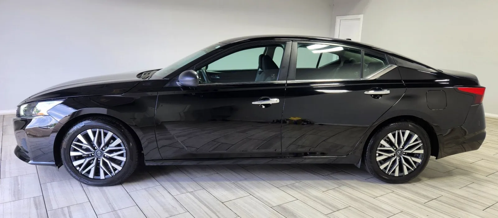 Photos of 2025 Nissan Altima SV FWD for sale in Philadelphia, PA at Torresdale Ave