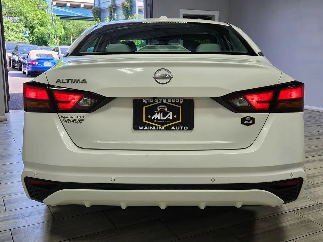 More photos of 2025 Nissan Altima SV FWD at Torresdale Ave, PA