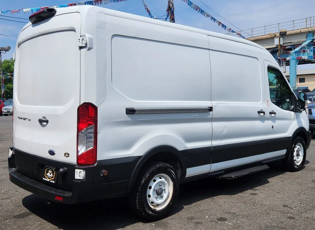 More photos of 2019 Ford Transit-150 at Torresdale Ave, PA