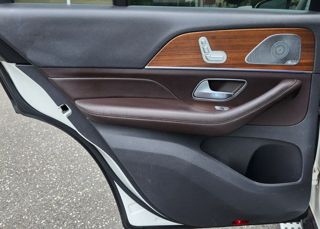 Mercedes-Benz GLE photo 12
