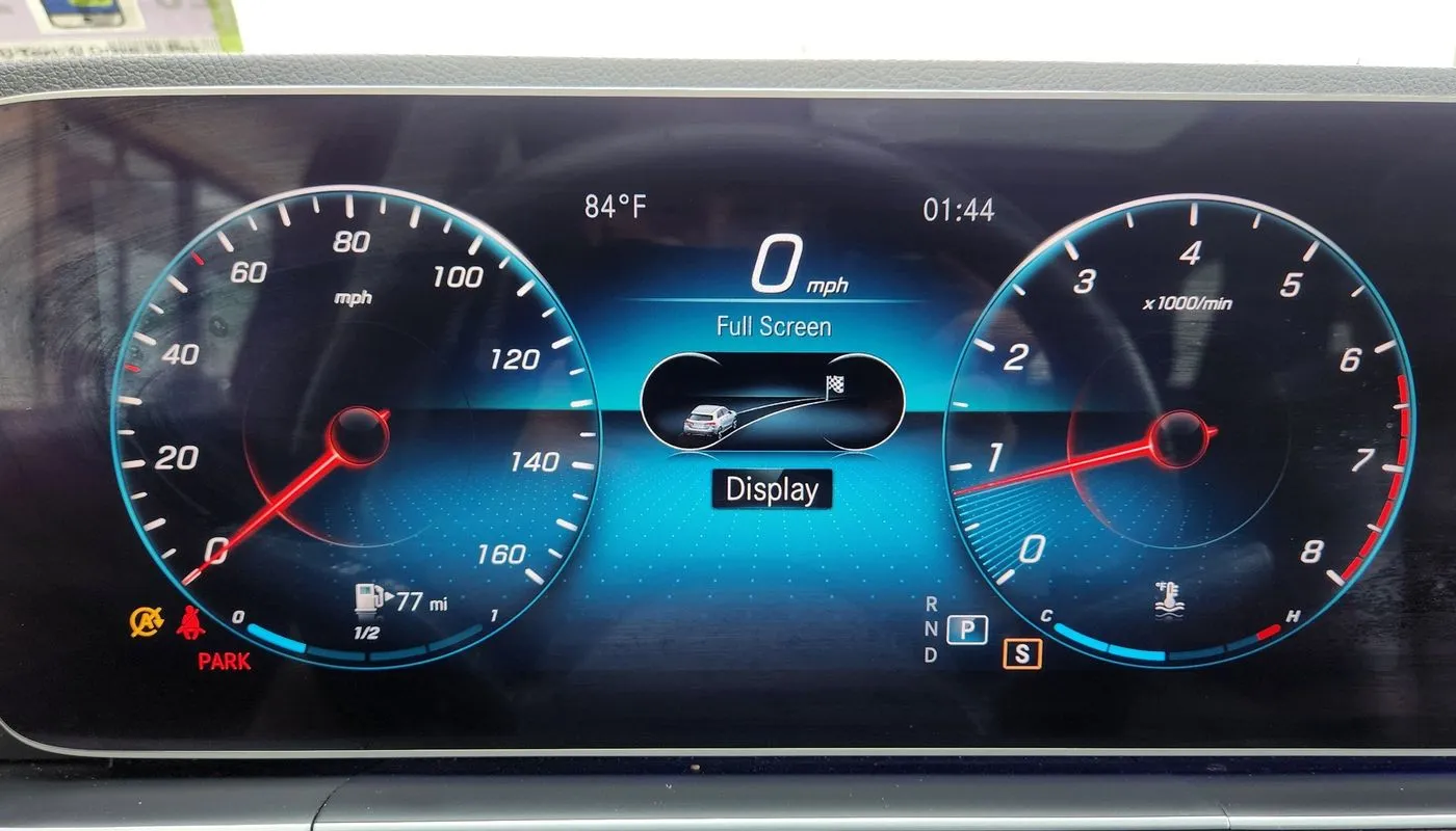 Mercedes-Benz GLE photo 21
