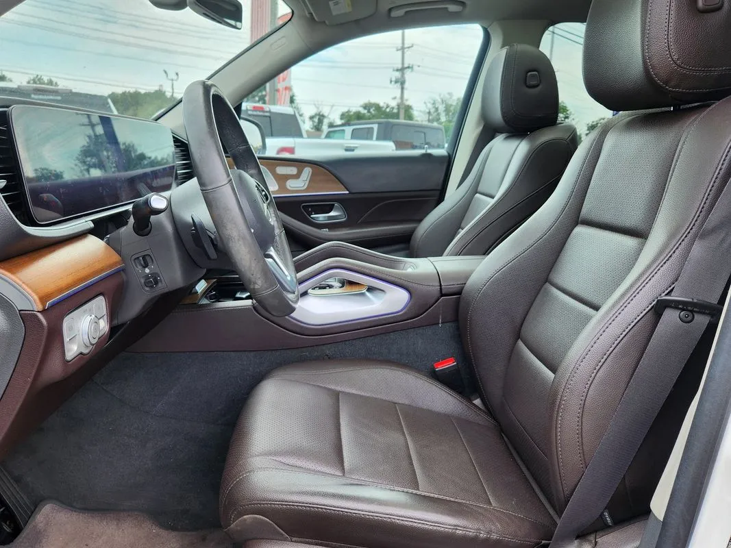 Mercedes-Benz GLE photo 11
