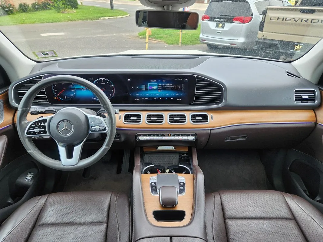 Mercedes-Benz GLE photo 17