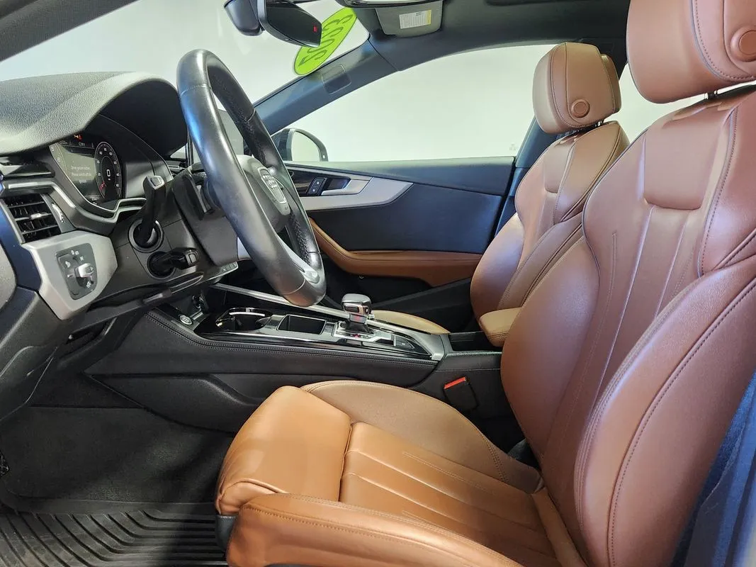 Audi A5 photo 11