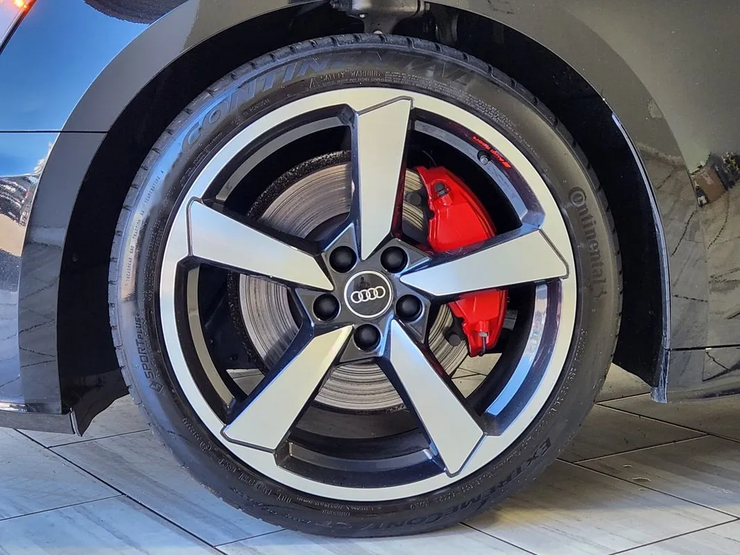 Audi A5 photo 9