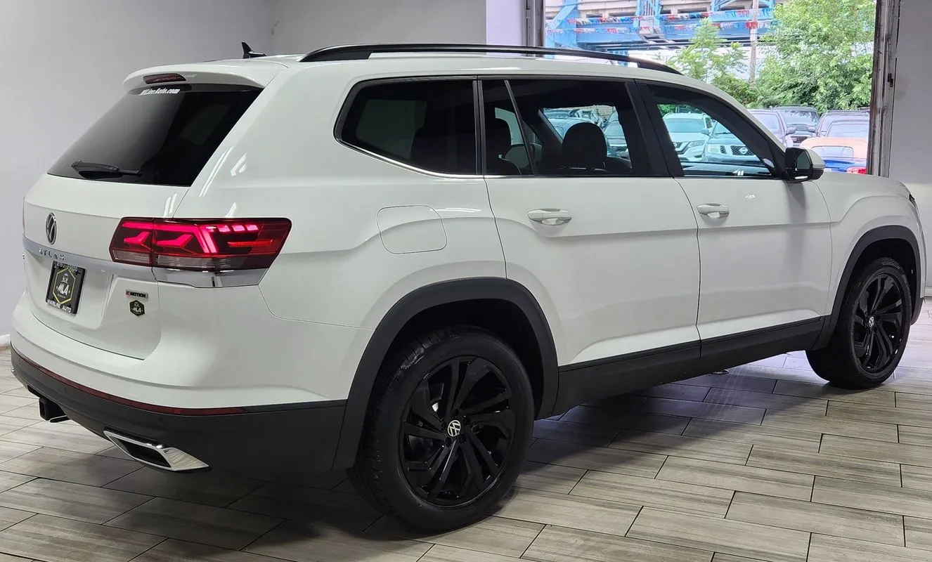 More photos of 2022 Volkswagen Atlas 3.6L V6 SE w/Technology at Torresdale Ave, PA