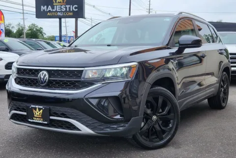 Black 2023 Volkswagen Taos 1.5T SE for sale in Philadelphia, PA