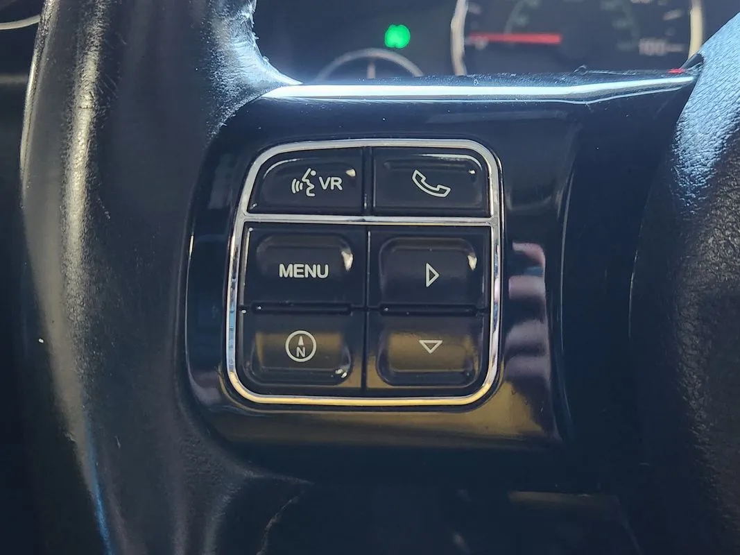 Jeep Wrangler photo 17