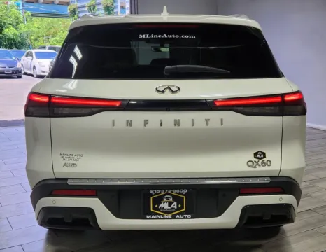 More photos of 2023 INFINITI QX60 LUXE AWD at Torresdale Ave, PA
