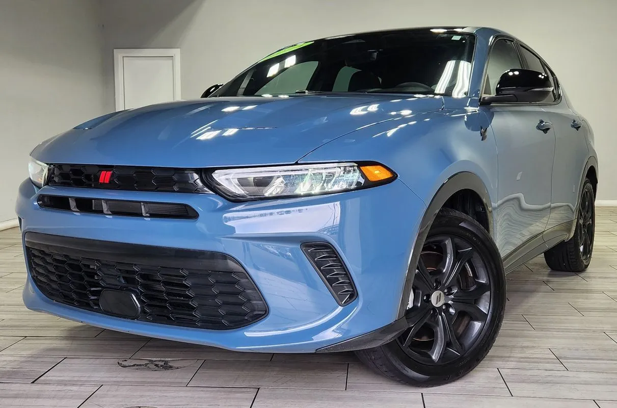 Blue 2024 Dodge Hornet R/T Plus EAWD for sale in Philadelphia, PA