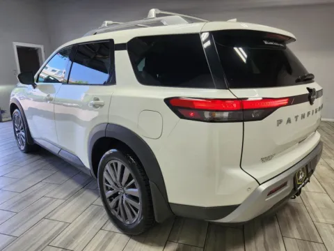 Another view of 2024 Nissan Pathfinder SL 4WD for sale in Philadelphia, PA at Torresdale Ave