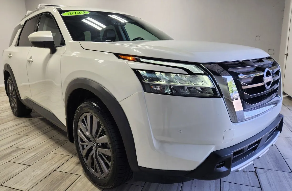 Nissan Pathfinder photo 7