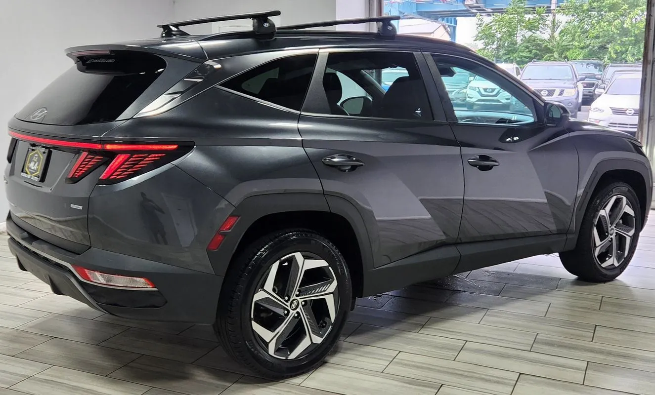 More photos of 2023 Hyundai Tucson SEL at Torresdale Ave, PA