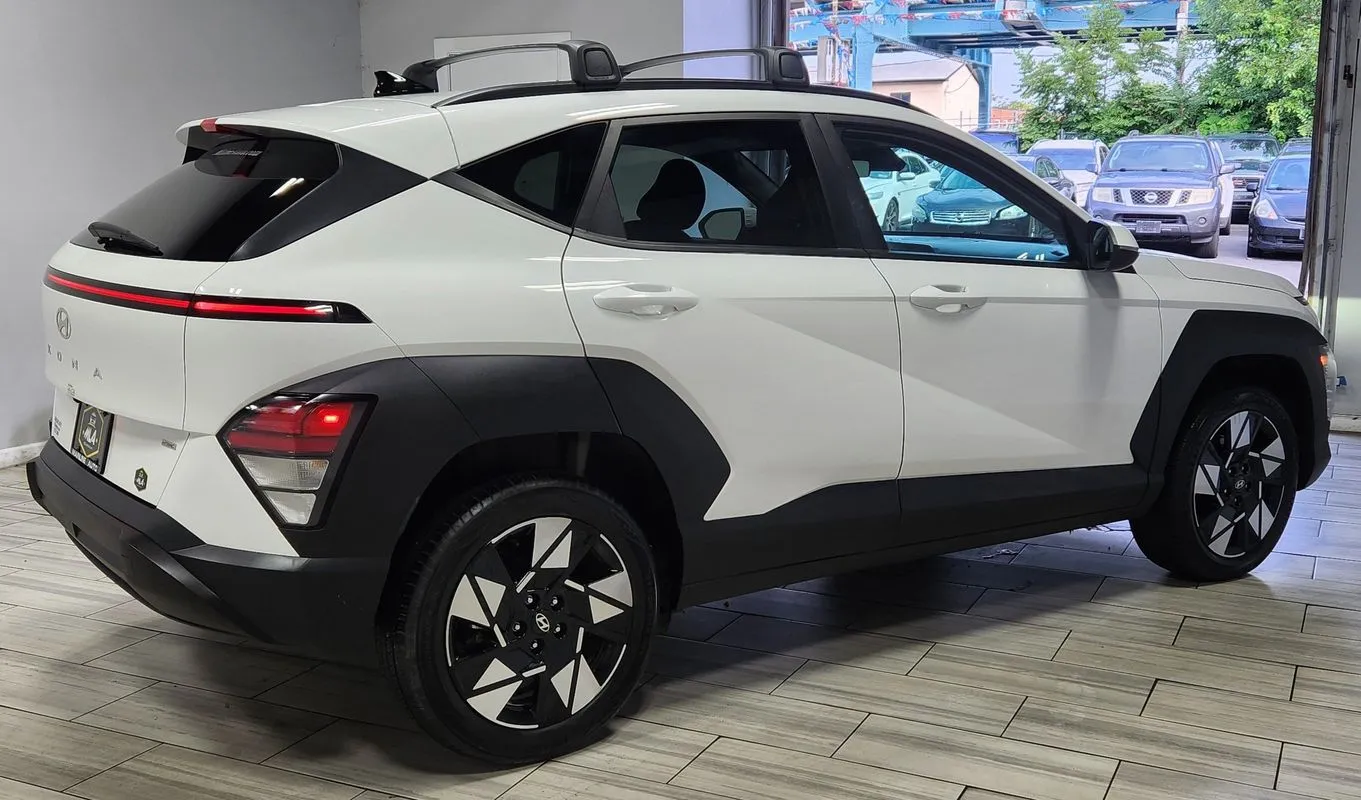 More photos of 2024 Hyundai Kona SEL at Torresdale Ave, PA