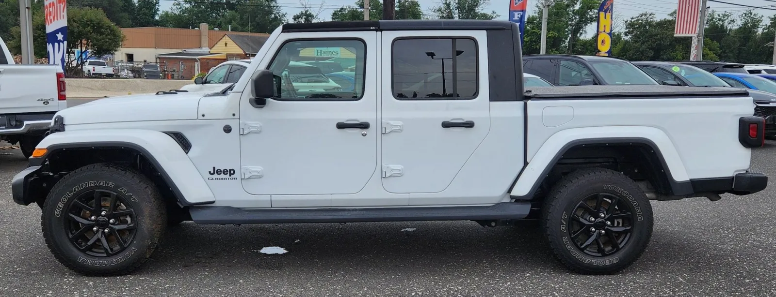 Photos of 2022 Jeep Gladiator Altitude 4x4 for sale in Philadelphia, PA at Torresdale Ave