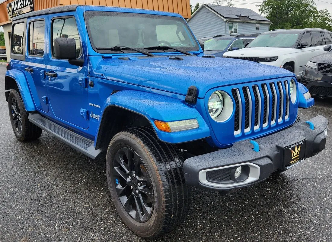 Jeep Wrangler photo 7