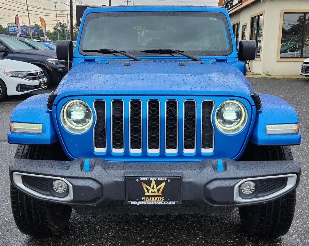 Jeep Wrangler photo 8