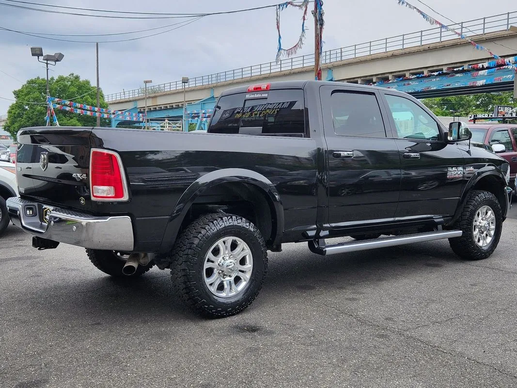 More photos of 2018 Ram 2500 Laramie Crew Cab 4x4 6'4" Box at Torresdale Ave, PA