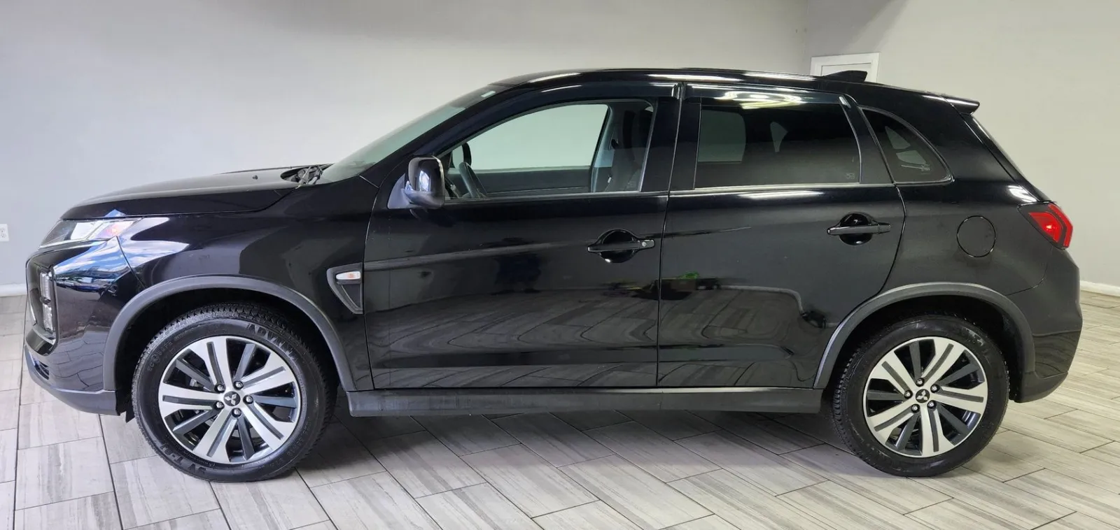 Photos of 2021 Mitsubishi Outlander Sport 2.0 ES AWC for sale in Philadelphia, PA at Torresdale Ave