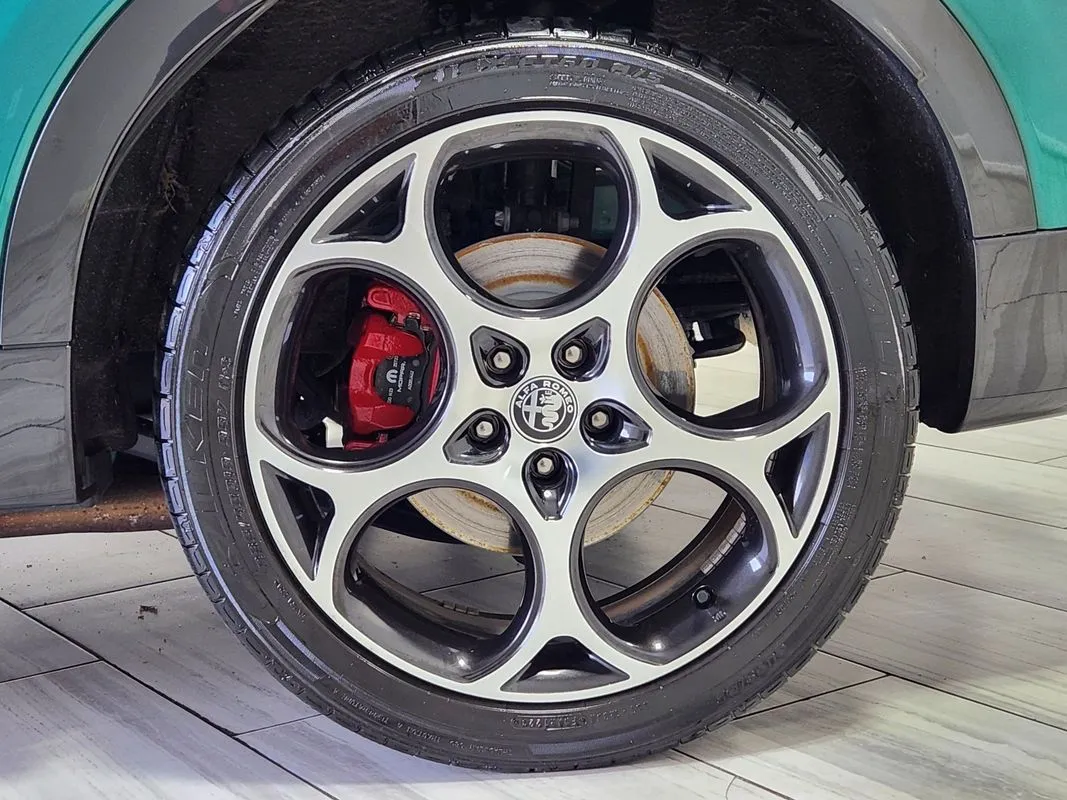 Alfa Romeo Tonale photo 9