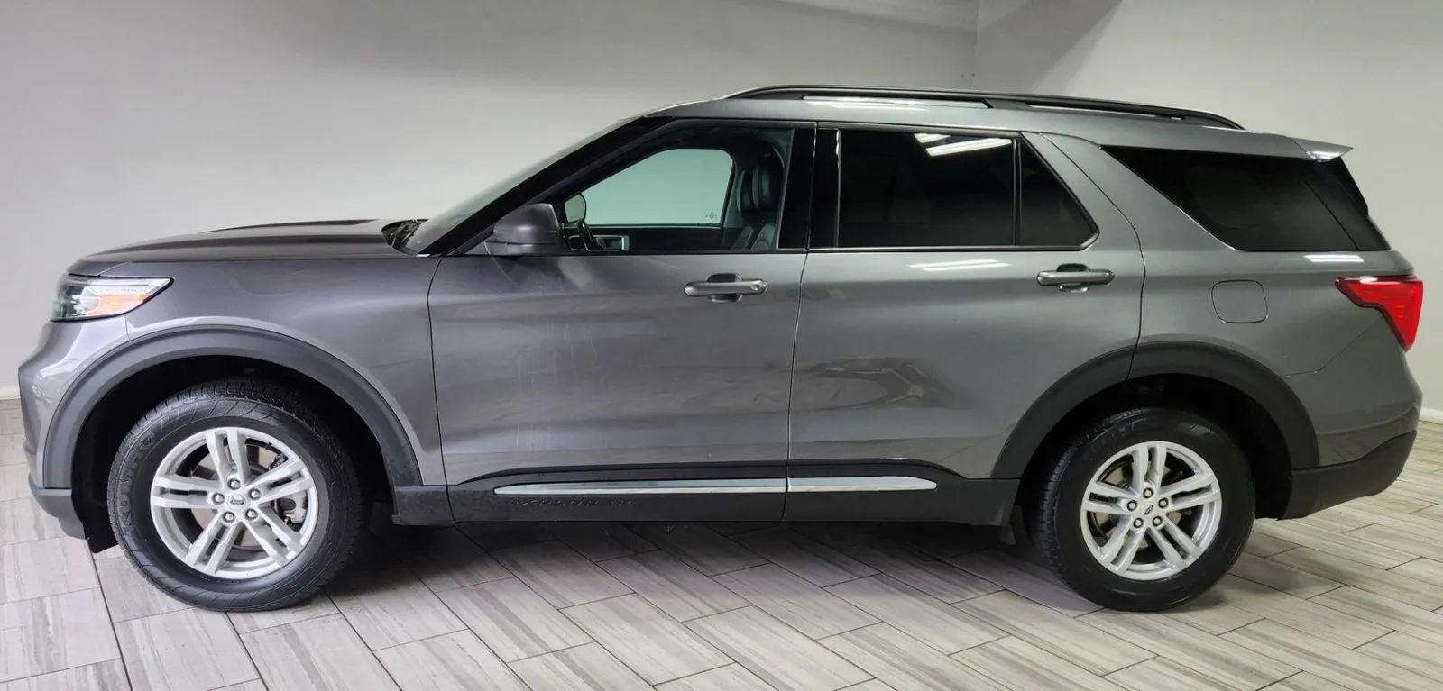 Photos of 2022 Ford Explorer XLT for sale in Philadelphia, PA at Torresdale Ave