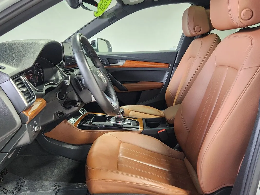 Audi Q5 photo 11
