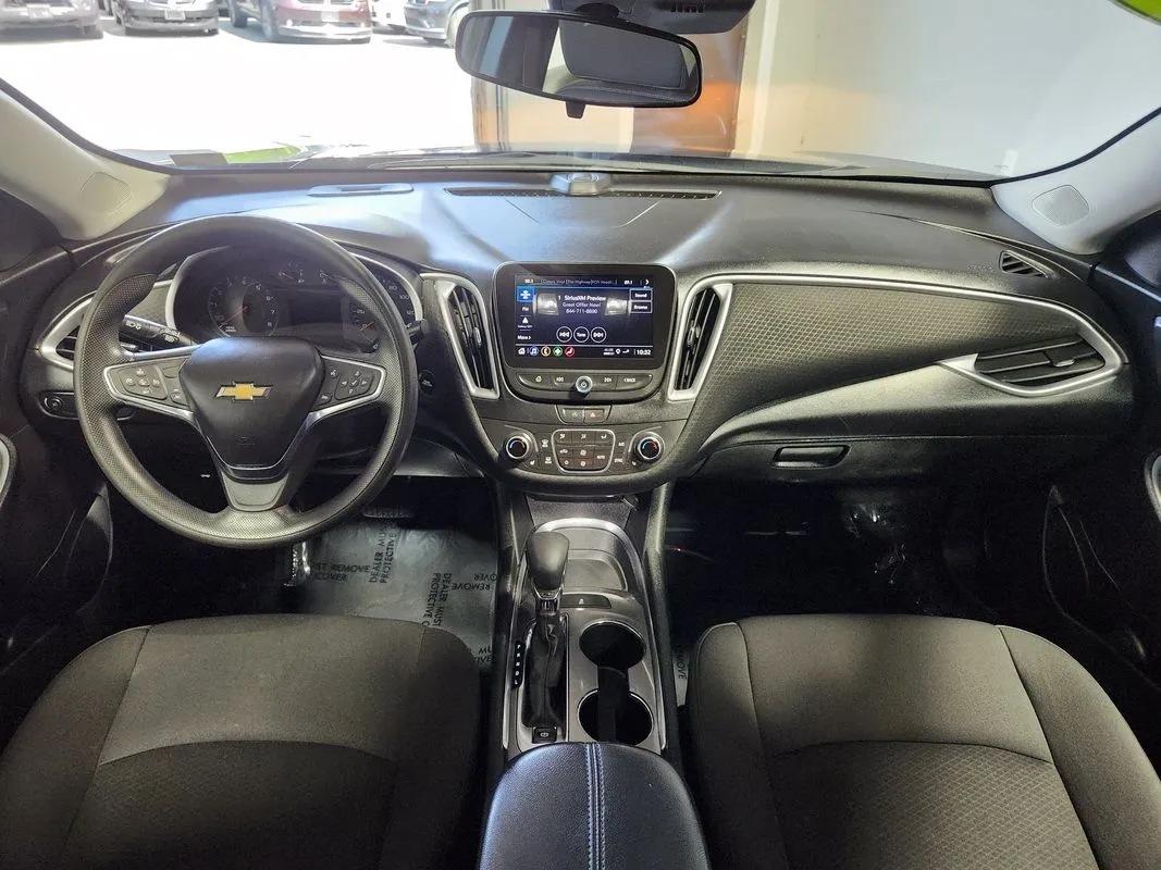 Chevrolet Malibu photo 15