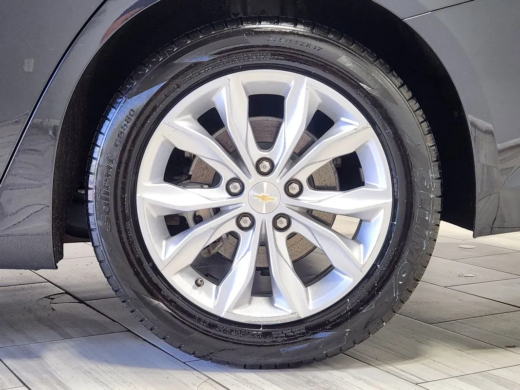 Chevrolet Malibu photo 9