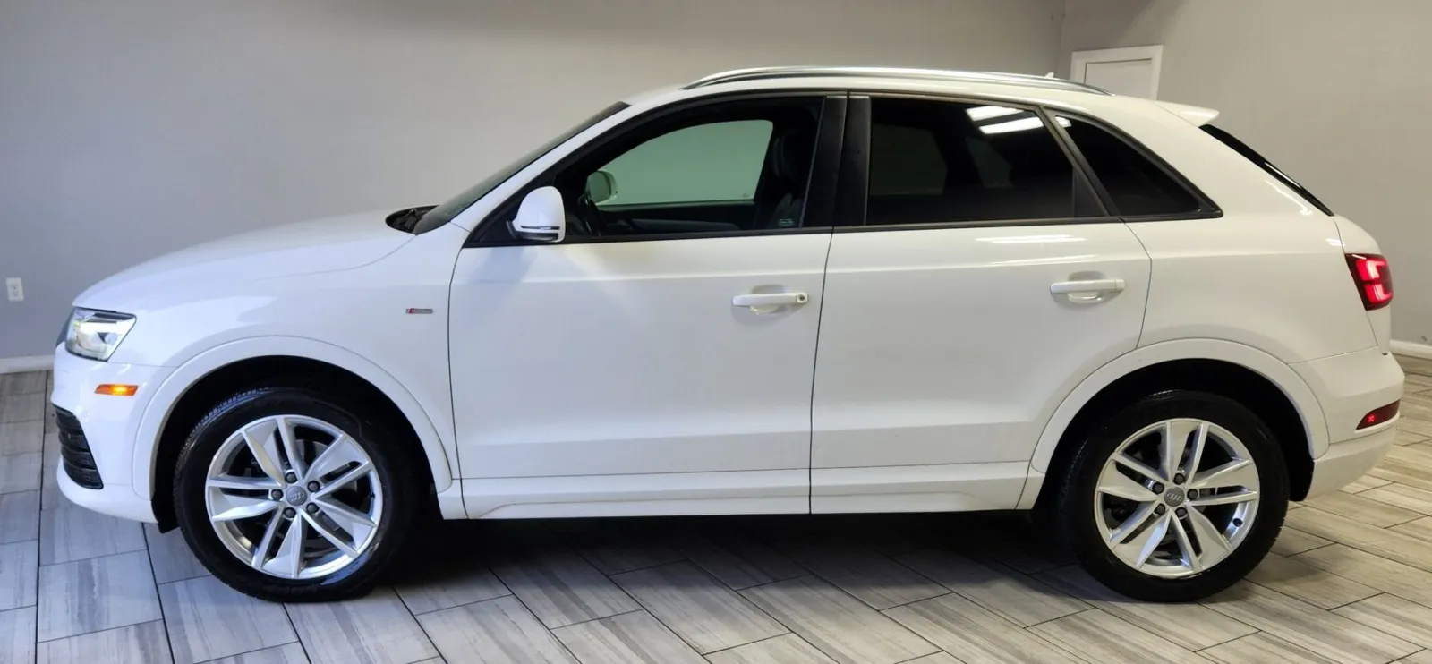 Photos of 2018 Audi Q3 2.0T Premium for sale in Philadelphia, PA at Torresdale Ave