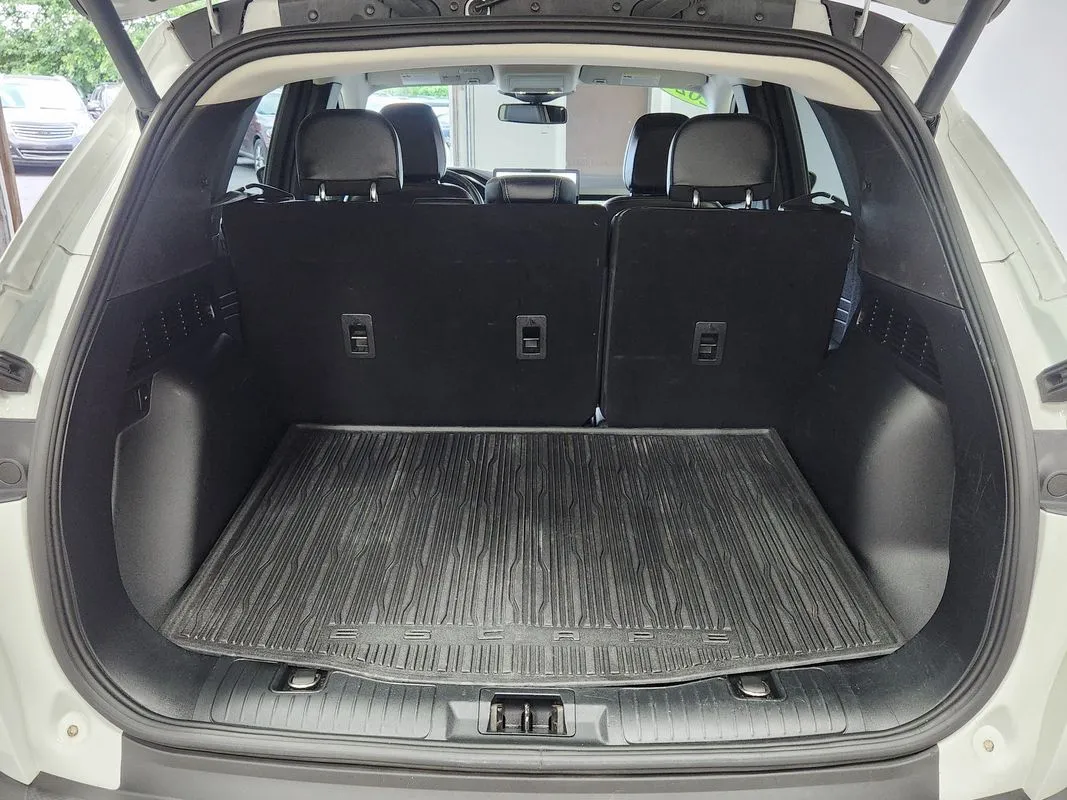Ford Escape photo 14