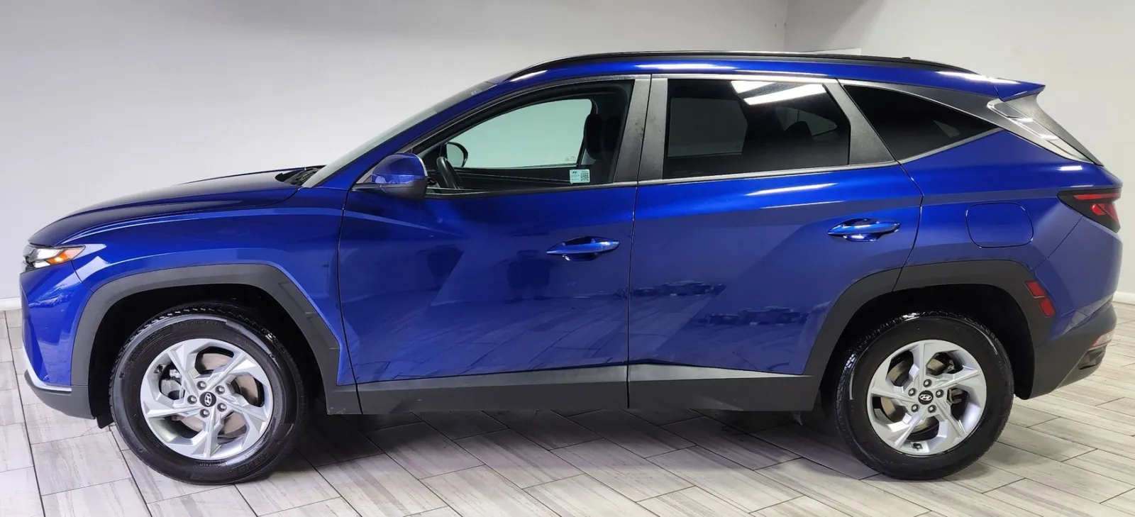 Photos of 2024 Hyundai Tucson SEL for sale in Philadelphia, PA at Torresdale Ave
