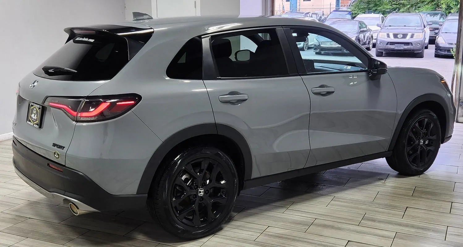 More photos of 2024 Honda HR-V 2WD Sport at Torresdale Ave, PA